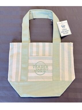 Trader Joe’s LIMITED EDITION Canvas Tote Bag RARE GREEN